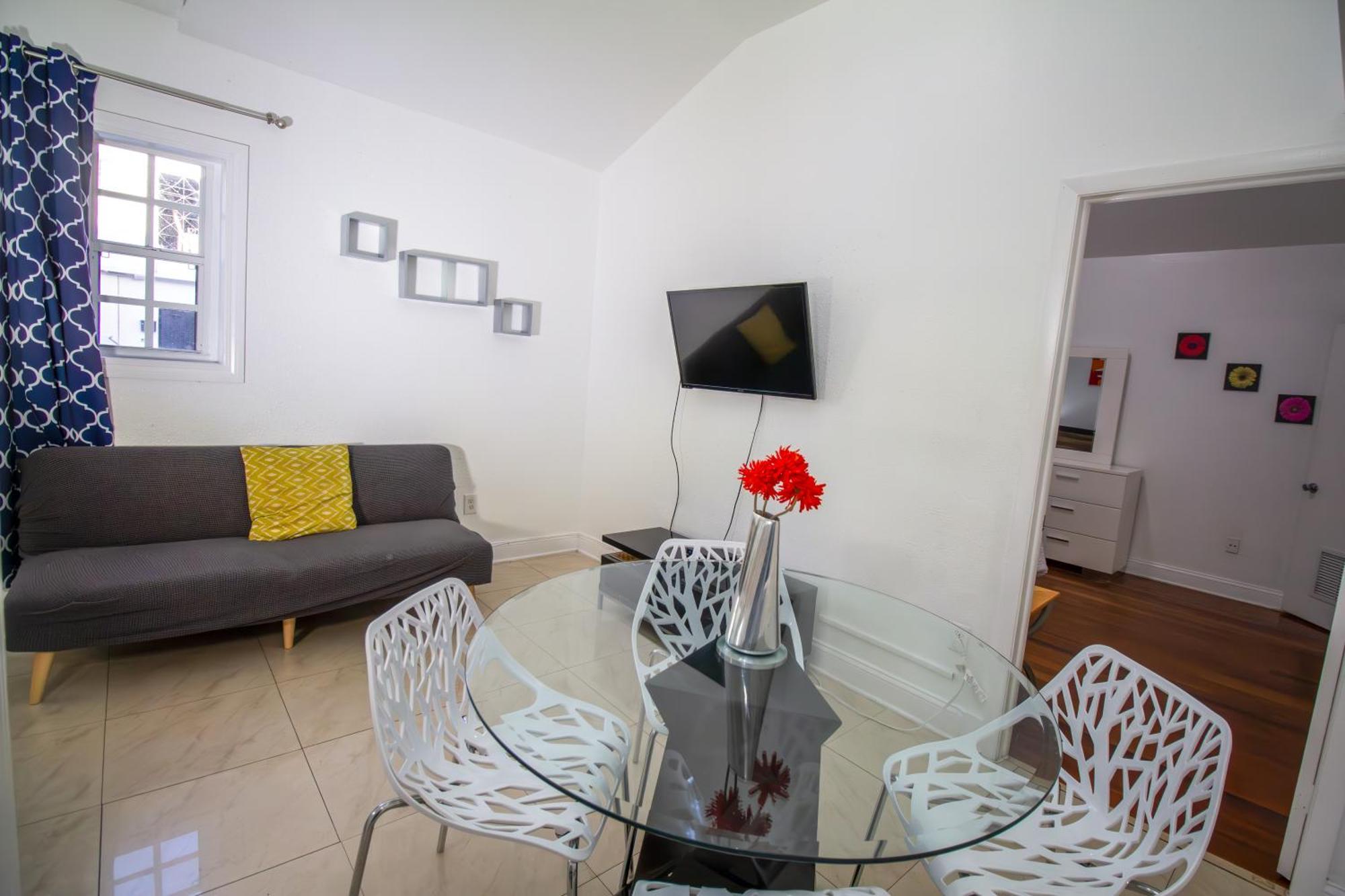 מיאמי ביץ' Hispaniola Apartments Part Of The Oasis Casita Collection מראה חיצוני תמונה